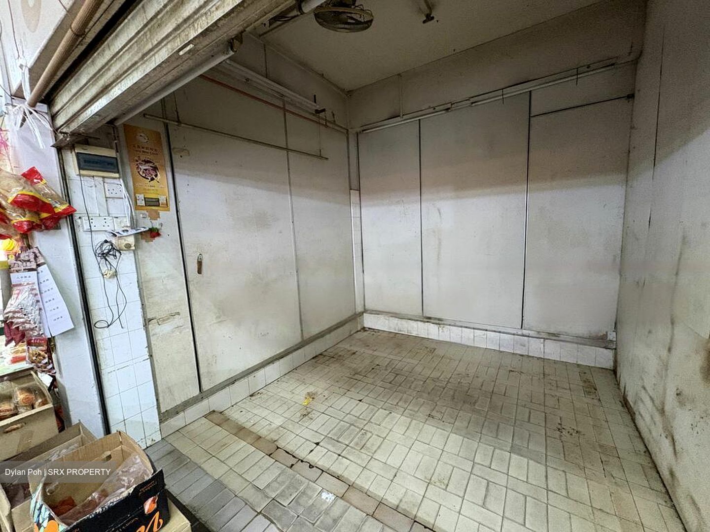 Yishun New Town (D27), Shop House #590216991